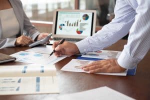 rapports-avec-tableaux-et-graphiques